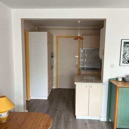 Bel Appartement De Bord De Mer Avec Veranda Роскоф Экстерьер фото
