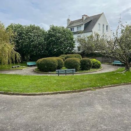Bel Appartement De Bord De Mer Avec Veranda Роскоф Экстерьер фото